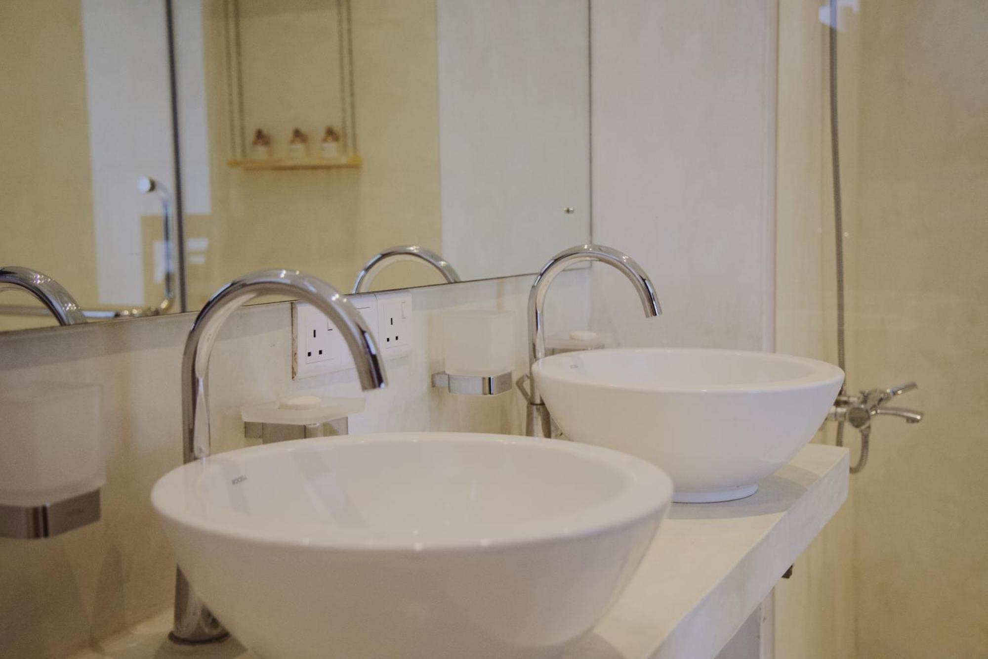 Palm Garden Ayurveda Resort 아항가마 외부 사진