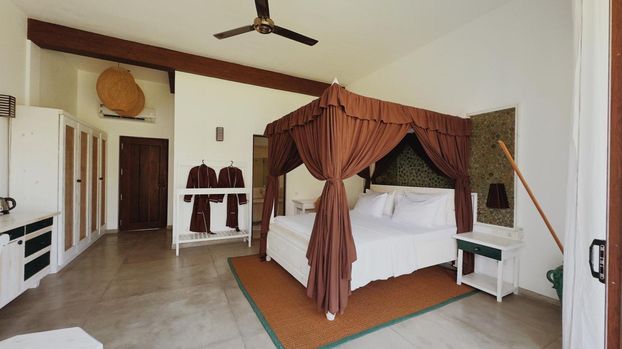 Palm Garden Ayurveda Resort 아항가마 외부 사진